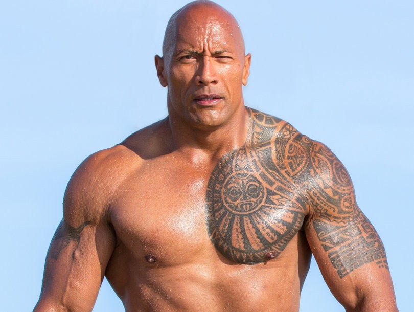 baywatch-the-rock-810x610