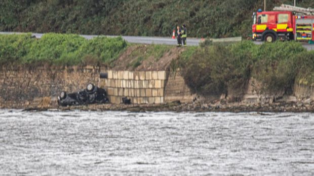 Father and Two Children Died in Car Crash